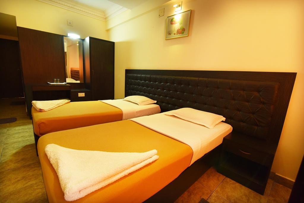 Hotel Sri Ram Residency Udupi Chambre photo
